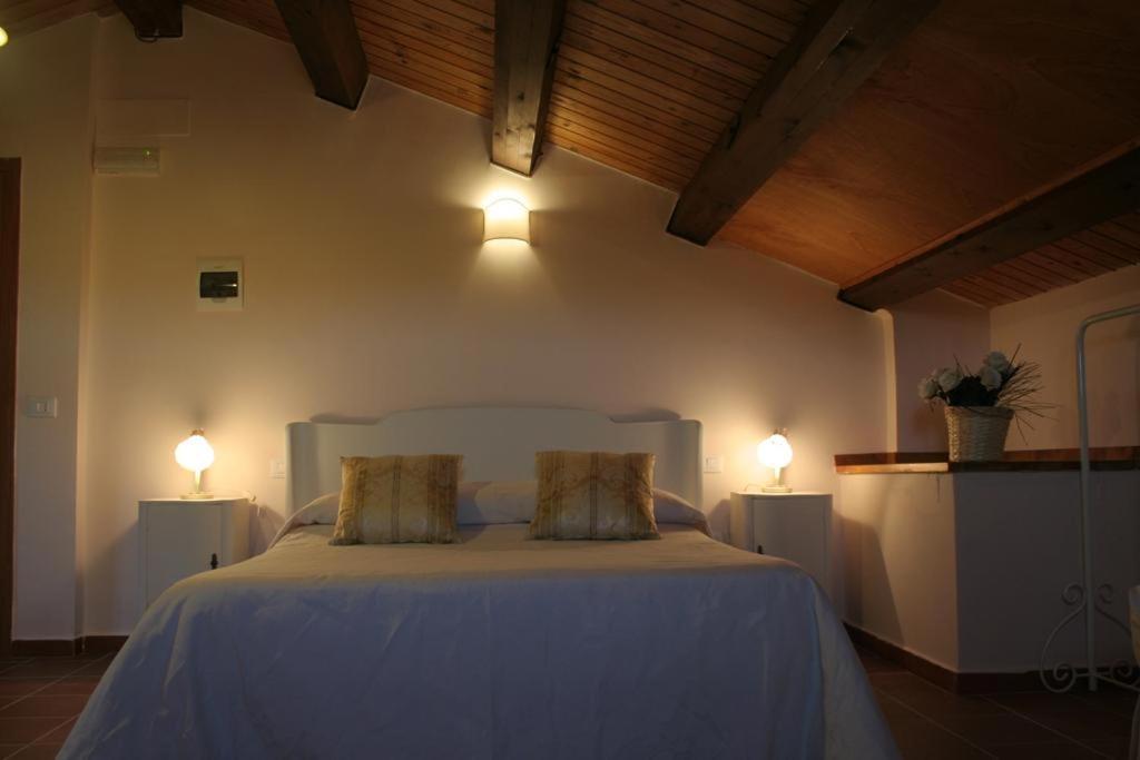 Casale Torre San Magno Villa Corato Buitenkant foto