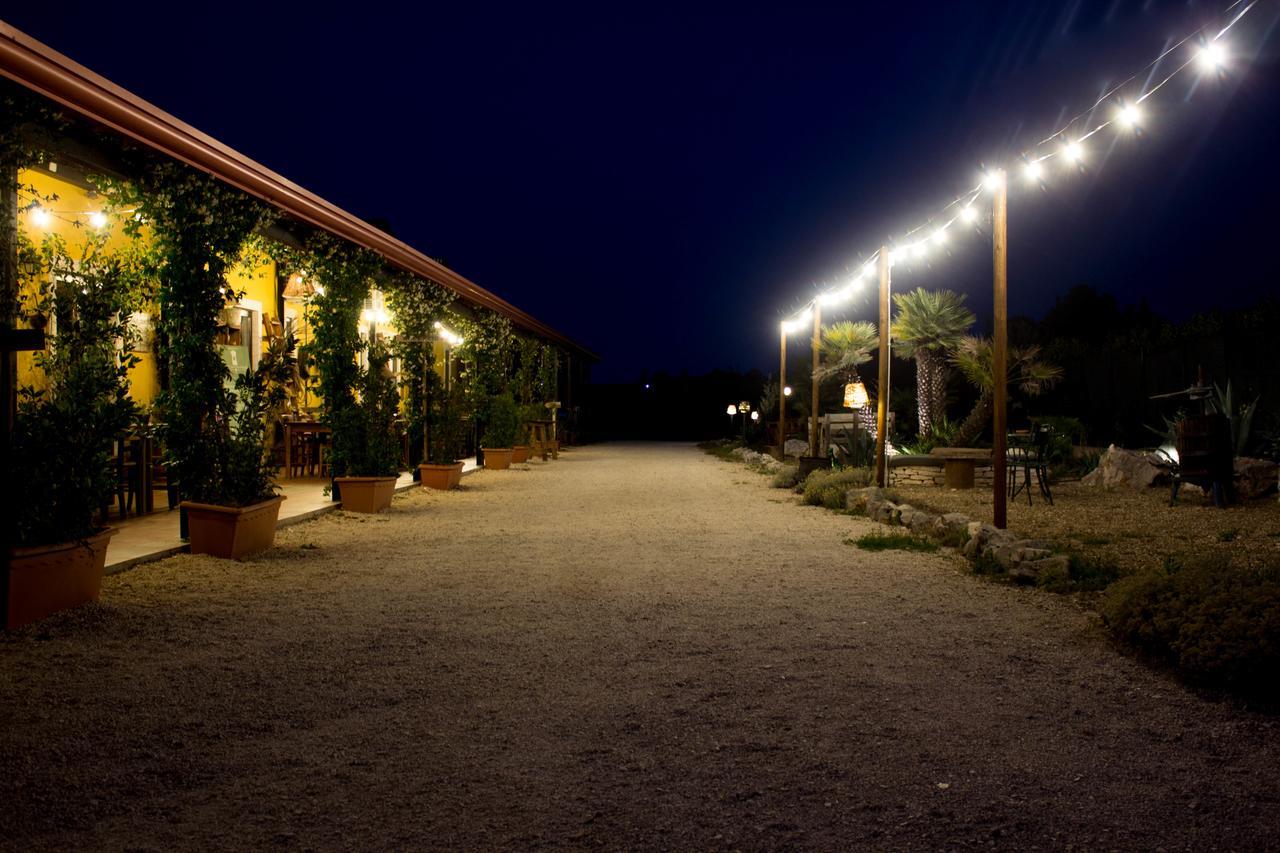 Casale Torre San Magno Villa Corato Buitenkant foto